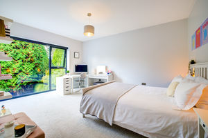 Photo 18- click for photo gallery